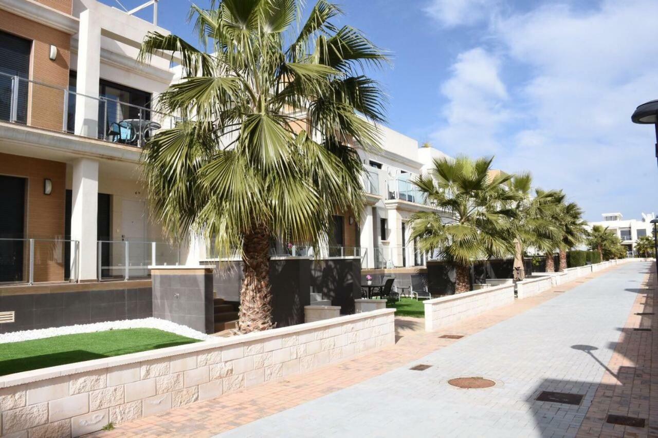 La Zenia Beach Bungalow Hotel Orihuela Esterno foto